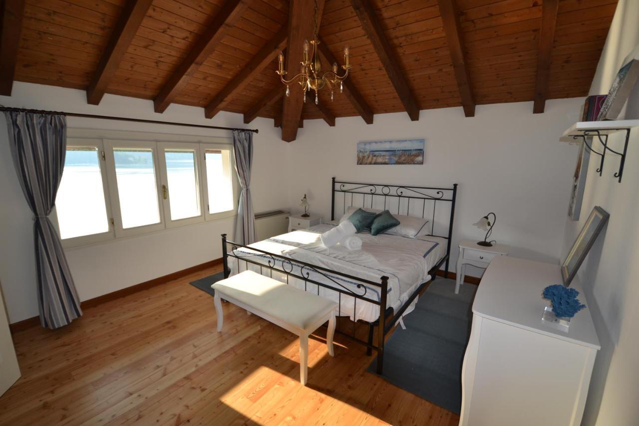 Villa Rina Deluxe And Cottage Porto Ceresio Dış mekan fotoğraf