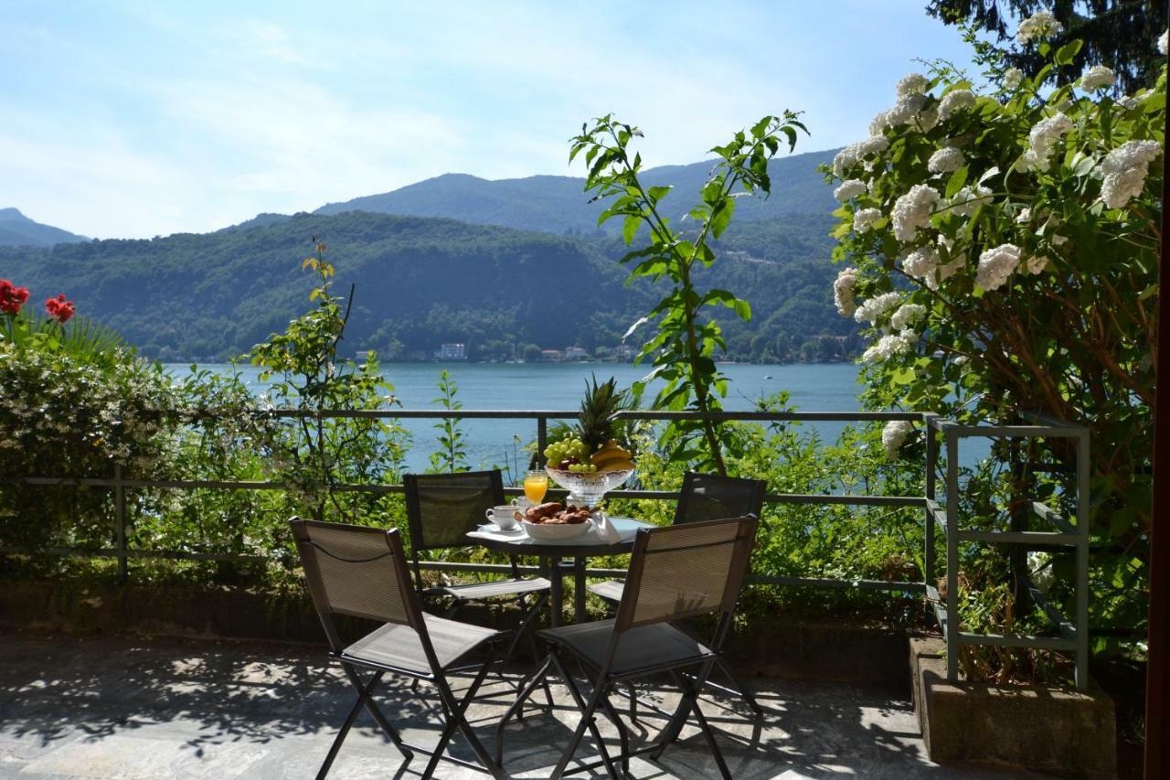 Villa Rina Deluxe And Cottage Porto Ceresio Dış mekan fotoğraf